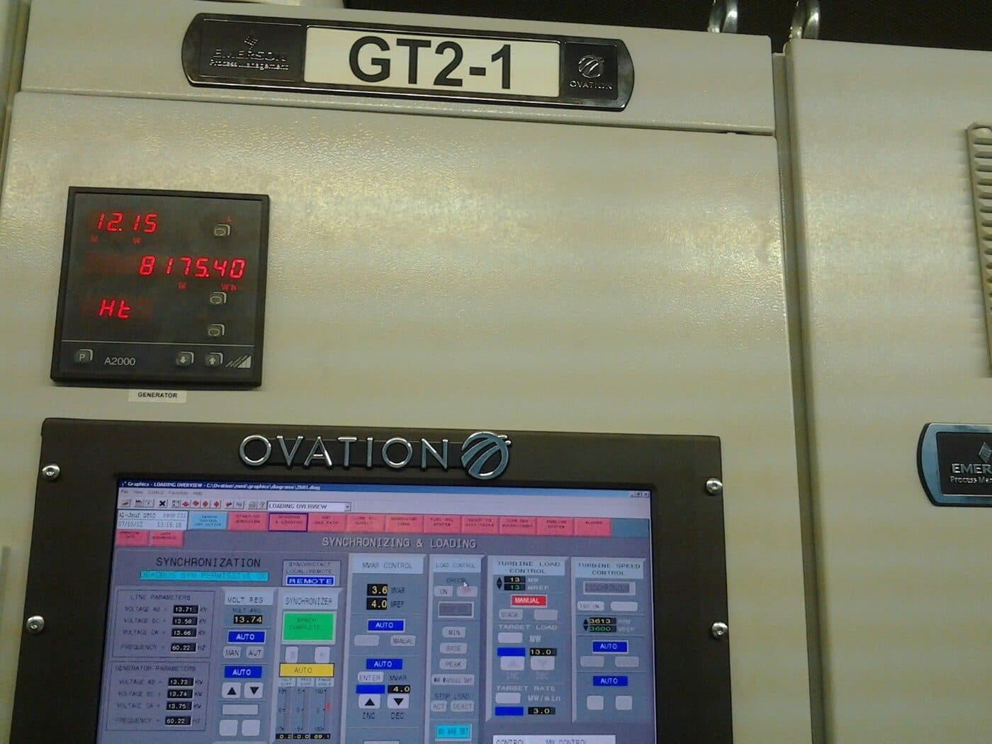 Ovation operator station on a gas turbine control cabinet